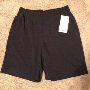Lululemon T.H.E. Short 9” Linerless LL Large New